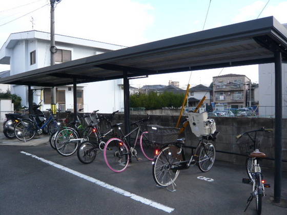 シャルマン高須 B棟