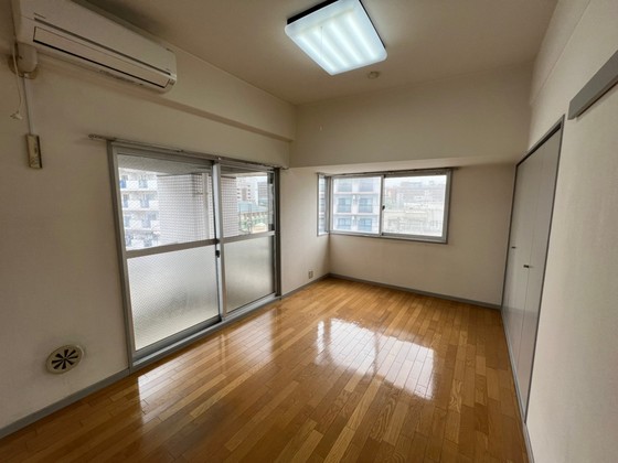 ラフィーネパレ