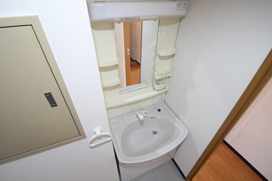 コンフォート宝町