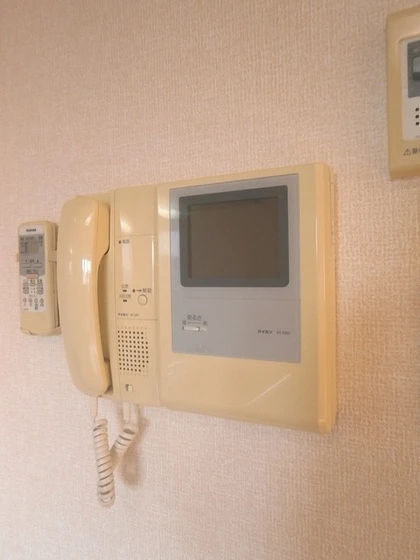 コンフォール空港通り