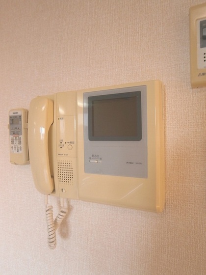 コンフォール空港通り