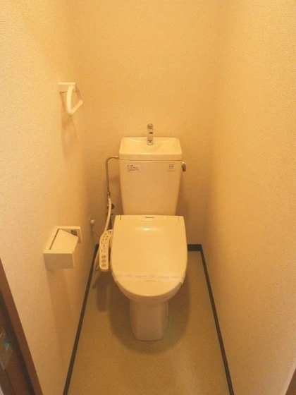 コンフォール空港通り