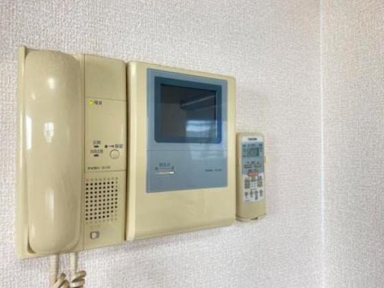 コンフォール空港通り