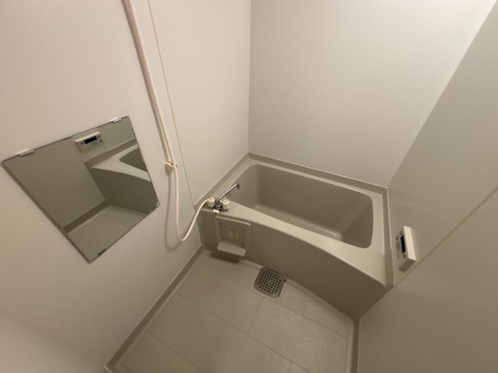 コンフォール空港通り