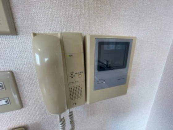 コンフォール空港通り