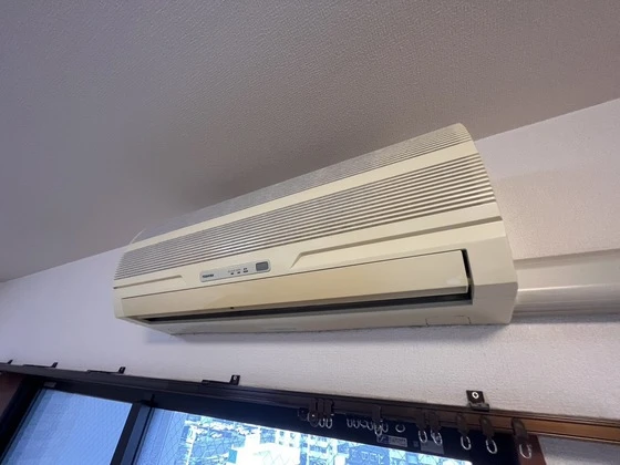 コンフォール空港通り