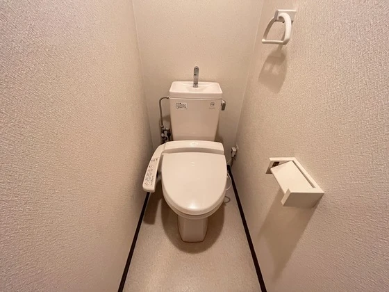 コンフォール空港通り