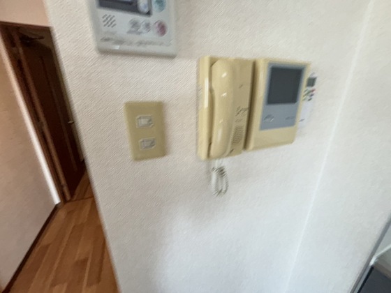 コンフォール空港通り