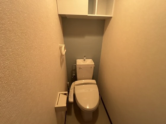 コンフォール空港通り