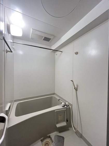 コンフォール空港通り