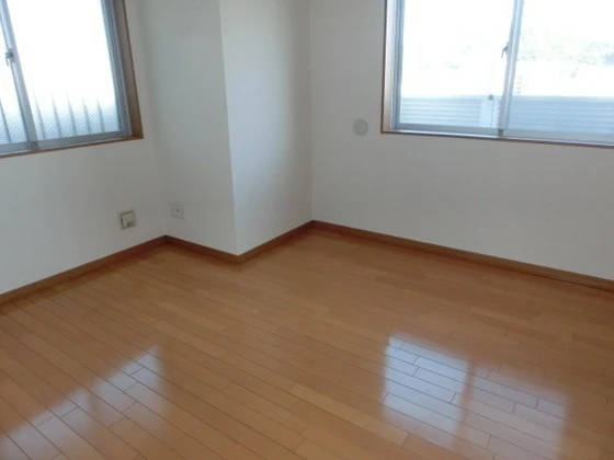 クレール牛田本町