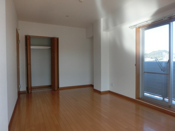 クレール牛田本町