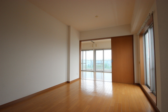 クレール牛田本町