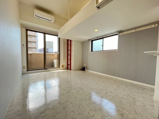 ファミーリエ昭和町