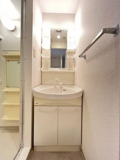 ファミーリエ昭和町