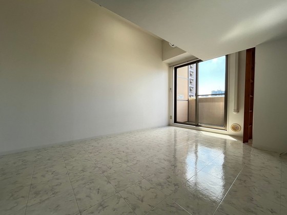 ファミーリエ昭和町