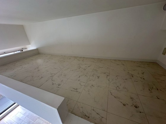 ファミーリエ昭和町