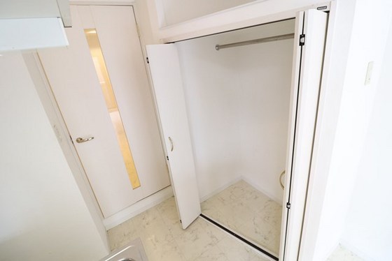 ファミーリエ昭和町