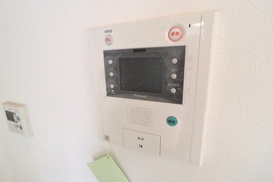 ファミーリエ昭和町