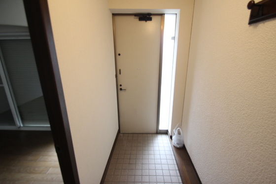 サリアンコート川田