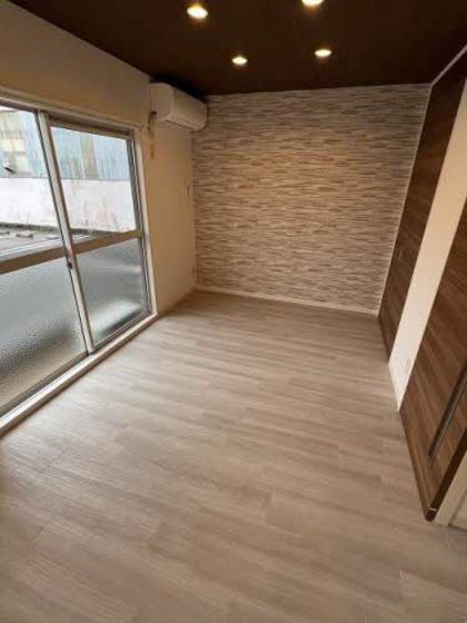 フローラル新庄 B棟