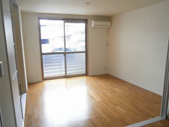 ファミール・メゾン