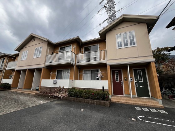 ウィングス緑井 B棟