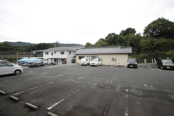 ウエストヒルズⅢ番館