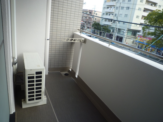 CUBICLE・F