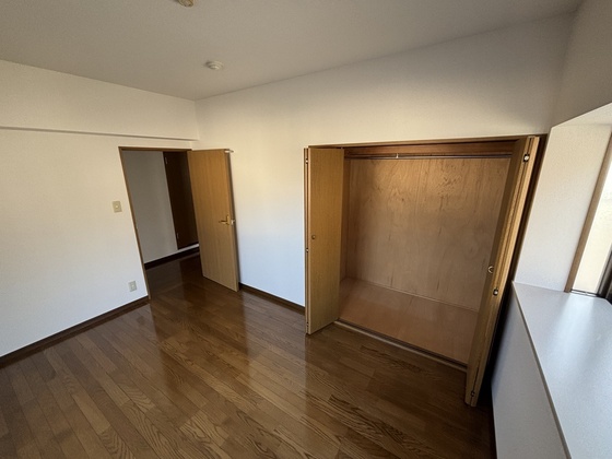 フェリスクラモト