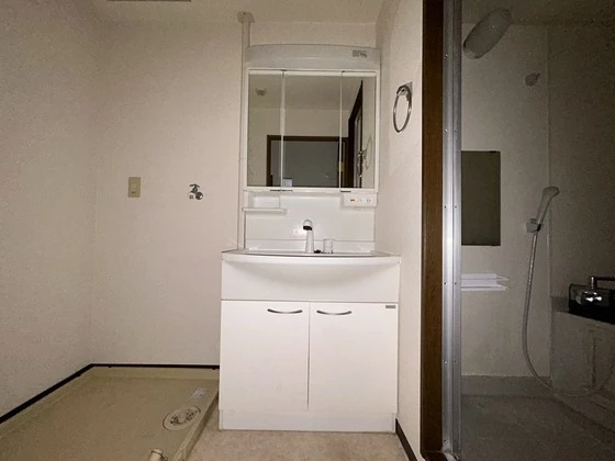 フェリスクラモト