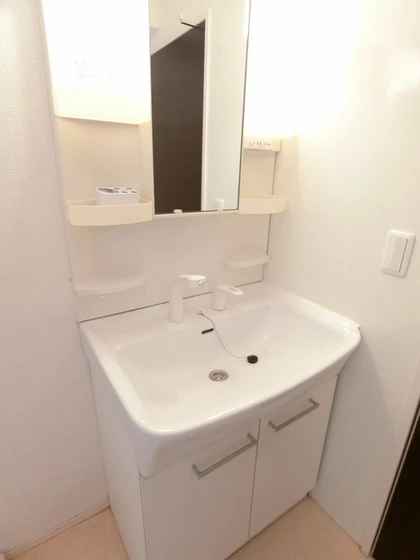 Fairy Court ”ミュー” A棟