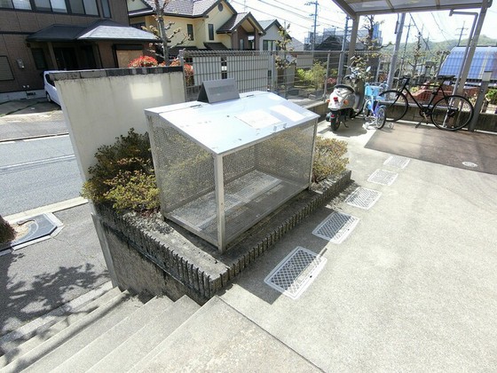 Fairy Court ”ミュー” A棟