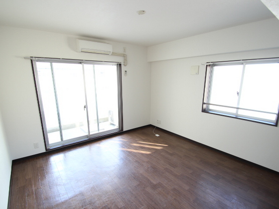 ソフィアコート光町