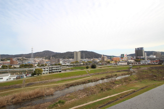 ダイアパレス中須