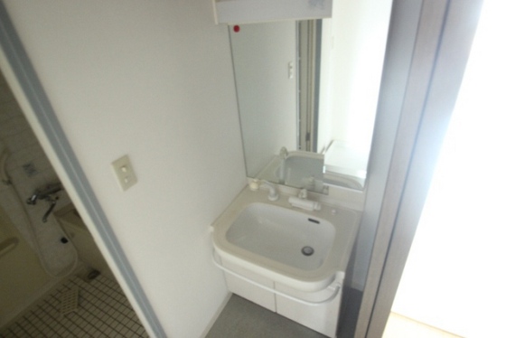 アコルト井口鈴が台