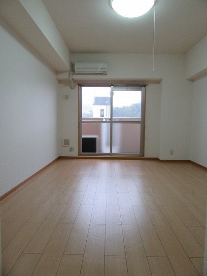 グランジュネッス