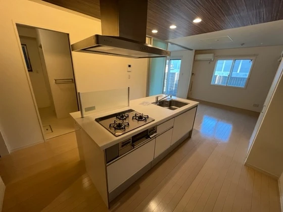 ファンコート船越