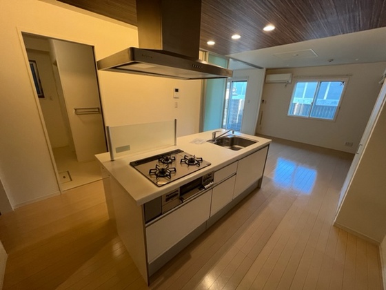 ファンコート船越