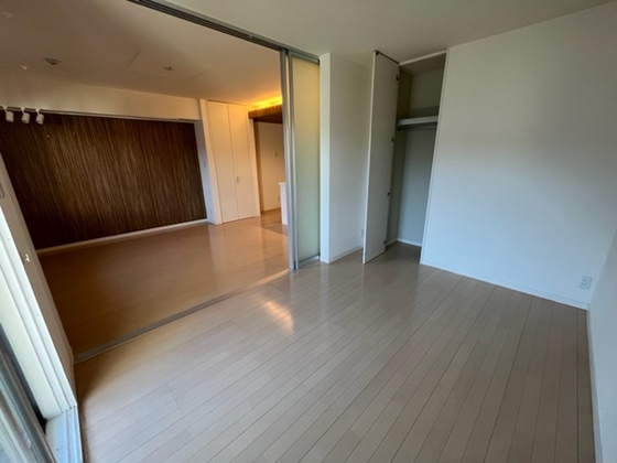 ファンコート船越