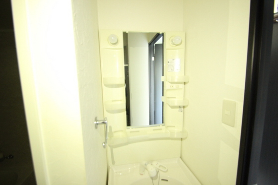 グランドポレストーネ大手町弐番館