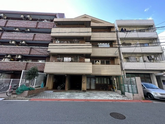 ホレストタウンビル