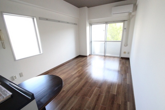 ヴェルソーヤスダ