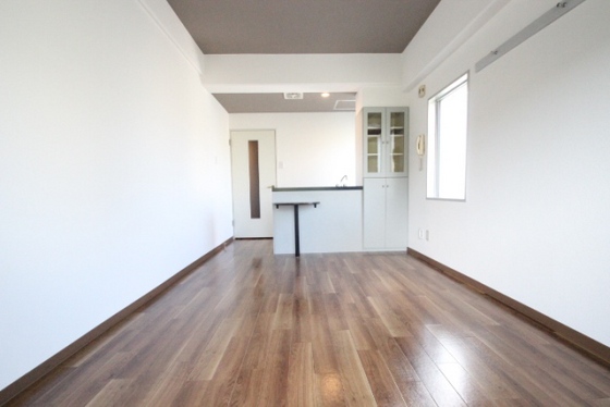 ヴェルソーヤスダ