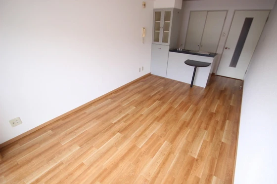 ヴェルソーヤスダ