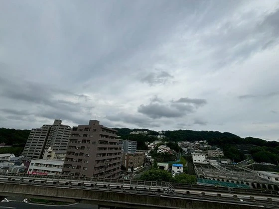 ヴェルソーヤスダ