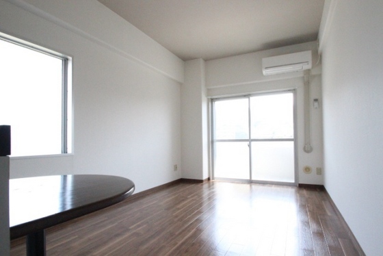 ヴェルソーヤスダ