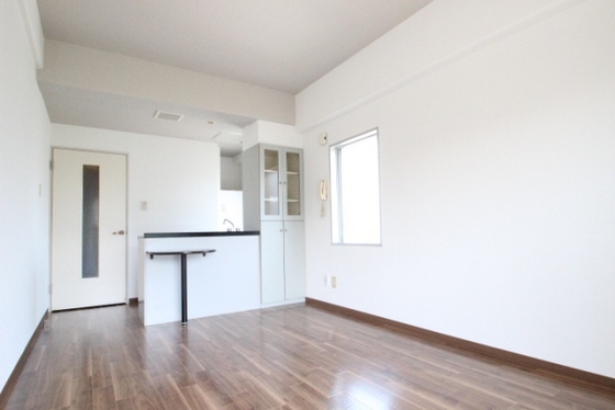 ヴェルソーヤスダ