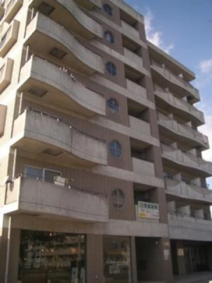 ヴェルソーヤスダ