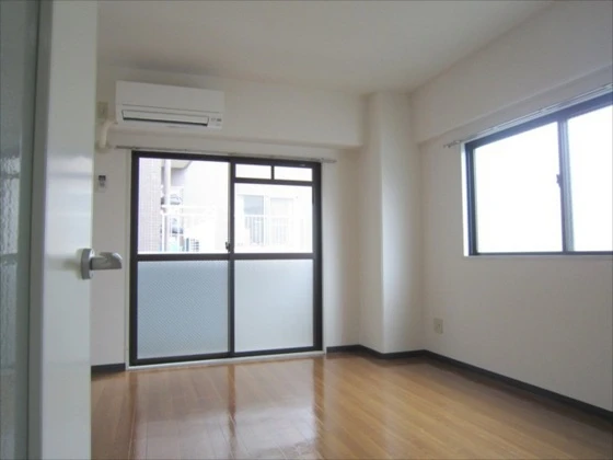 エトワール西村